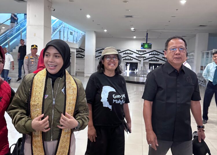Ketua DPRD Lampung Mingrum Gumay Sambut Kedatangan Isteri Ganjar Pranowo di Bandar Raden Intan II