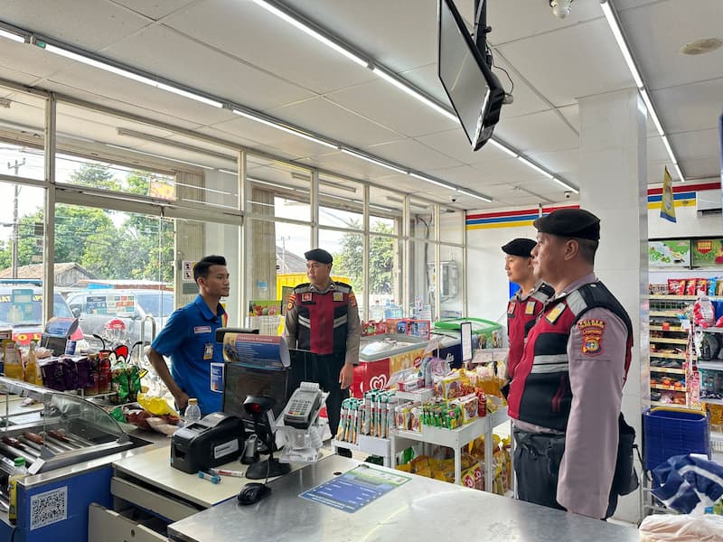 Libur Hari Raya Idul Adha 1446 H, Polres Tulang Bawang Patroli di Empat Lokasi Berbeda